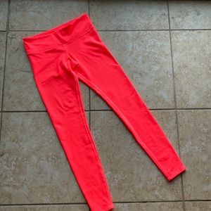 Neon alo leggings
